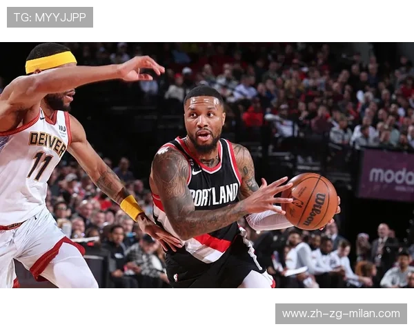 利拉德的惊天绝杀帮助开拓者逆转战局，利拉德与开拓者合同