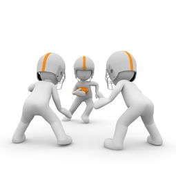 米兰体育APP-转换进攻中传球优先还是持球推进更有效，足球转移进攻